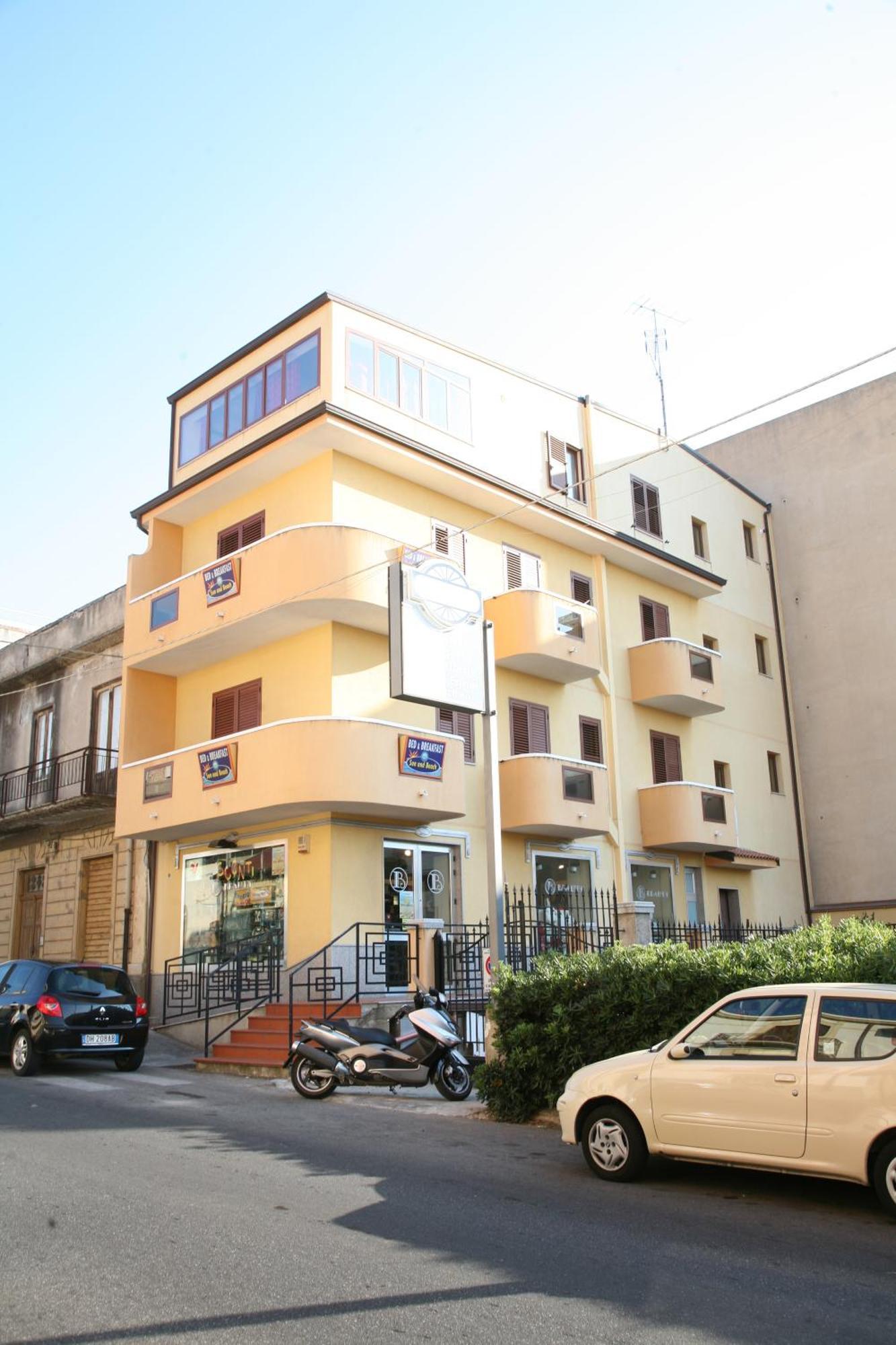 Sun And Beach Catona Di Reggio Calabria Ngoại thất bức ảnh
